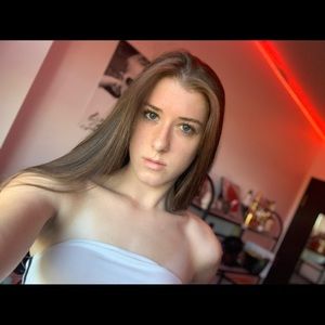 Meet your Posher, Keona